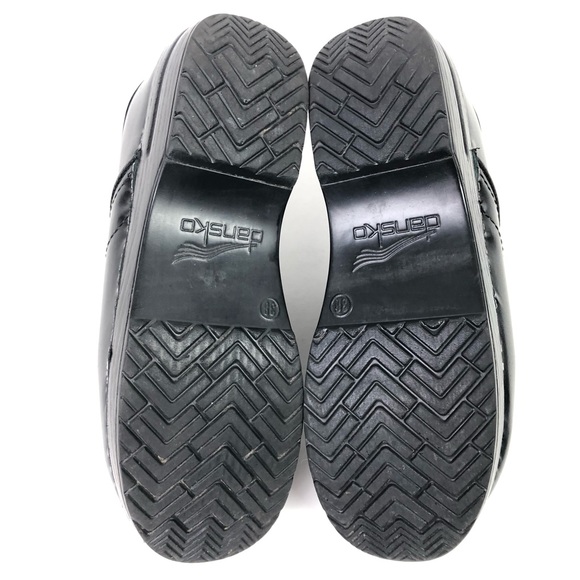 Dansko Professional Black Cabrio Leather Clog - Picture 13 of 14